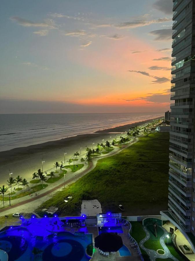 Ap.Frente Para O Mar Pe Na Areia C/ Var. Goumert Condominio Costa Do Sol Praia Grande  Exterior photo